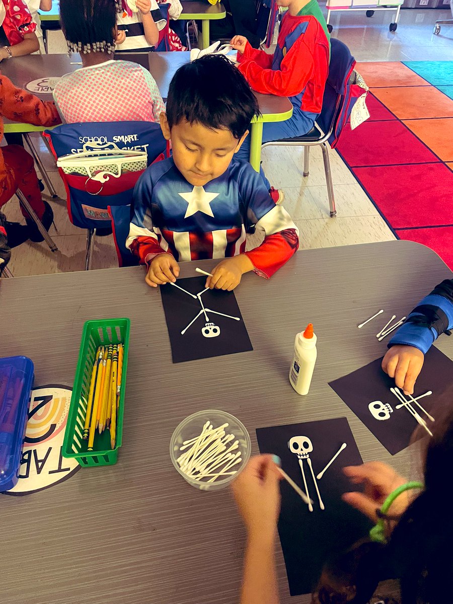 Combined a few of my favorite things: books, Halloween, and firsties! Thanks <a href="/Claire_Bonville/">BONVILLE</a> for letting me join in on the fun! #lifeofareadingteacher