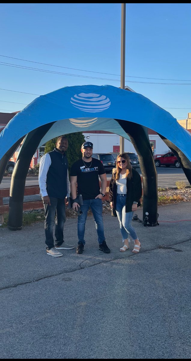 Cody Zarnock (@codyzarnock) on Twitter photo Had a great visit with <a href="/MikeTaylorJr/">Michael Taylor</a> in Oneida yesterday! Had to get a picture with him and one of our favorite customers! Had a great visit with <a href="/MikeTaylorJr/">Michael Taylor</a> in Oneida yesterday! Had to get a picture with him and one of our favorite customers!