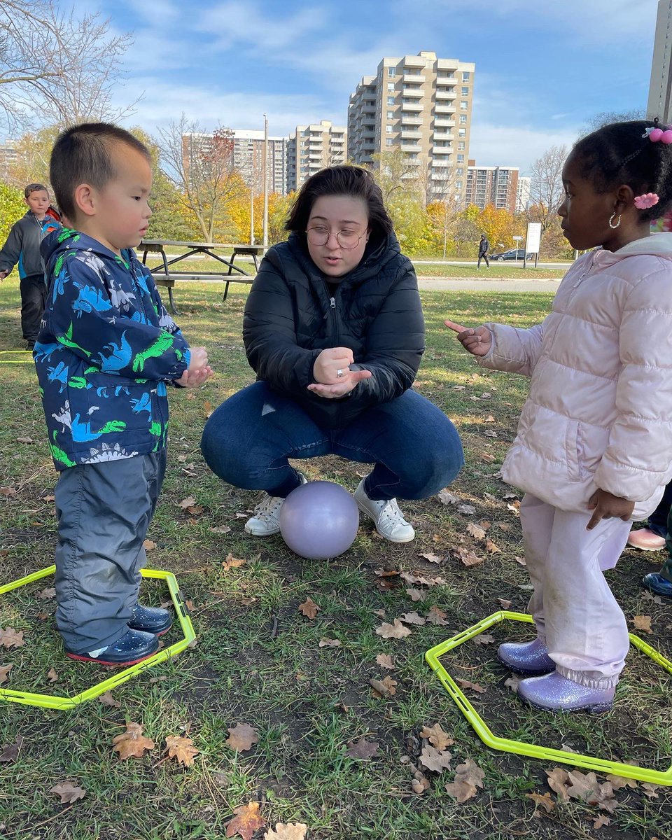 KinderKollegePS's tweet photo. In J.I. Gym (IYKYK) today, our Juniors and Intermediates worked out in the beautiful November sunshine! 🌞 Rock,🪨 Paper, 📄 Scissors to decide who gets to hop around the course to win! #physed #physedgames #physedteacher #physedrocks #physedclass #physedclass #gymfun #PhysEd https://t.co/tckSv44cdm