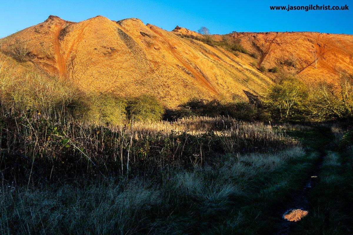 jgilchrist13's tweet image. Last o' evening sun catching Greendykes Bing, Broxburn, West Lothian, Scotland, this evening. I love rusty glow in puddle↘️. #sunset #autumn #landscape #StormHour #ThePhotoHour #OutdoorPhotography #Weatherwatchers #GreendykesBing #ShaleBings #WestLothian #Scotland #ScotlandIsNow