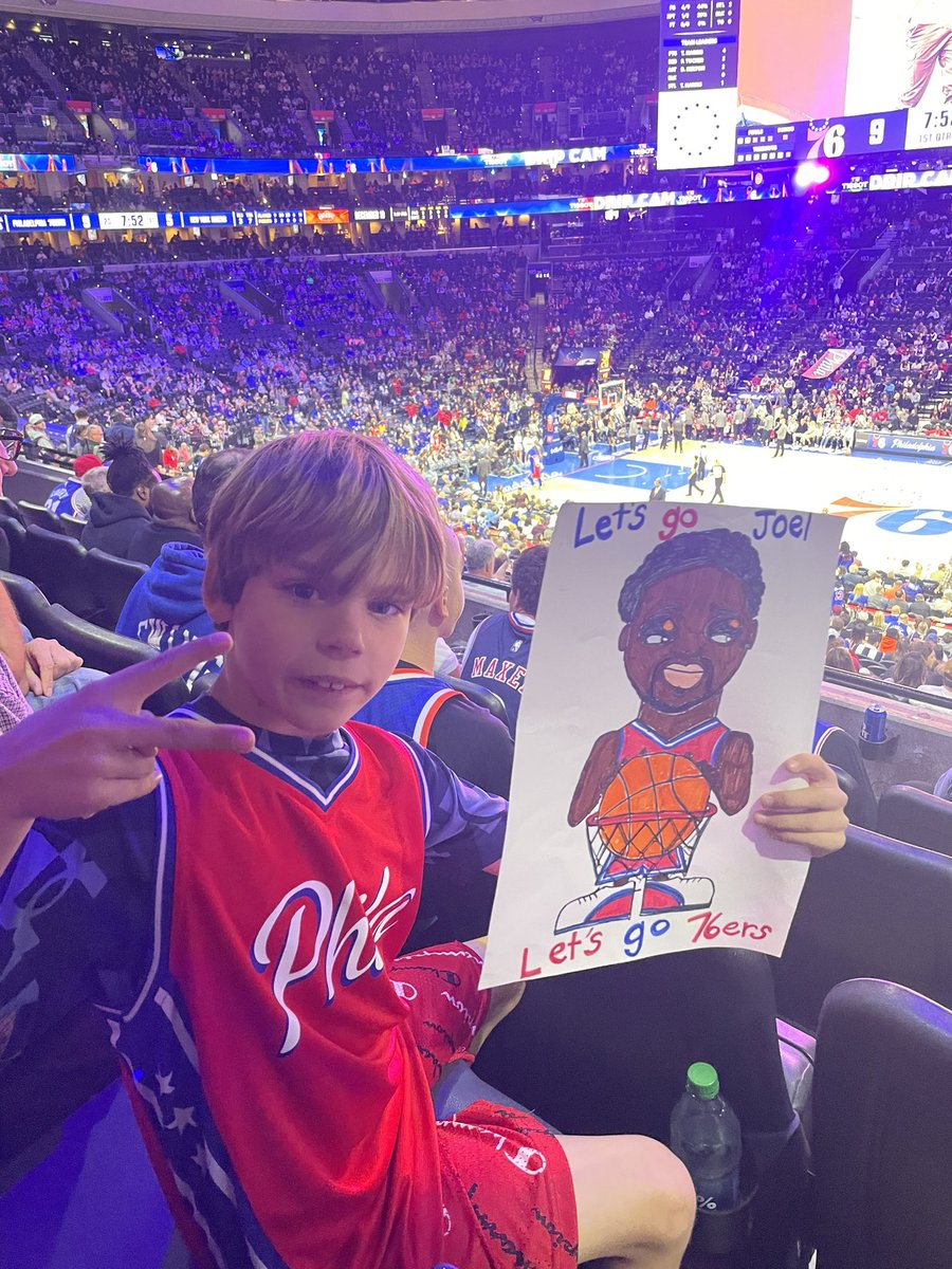 lynanne6's tweet photo. #sixerslive https://t.co/FRBSAdZmEH