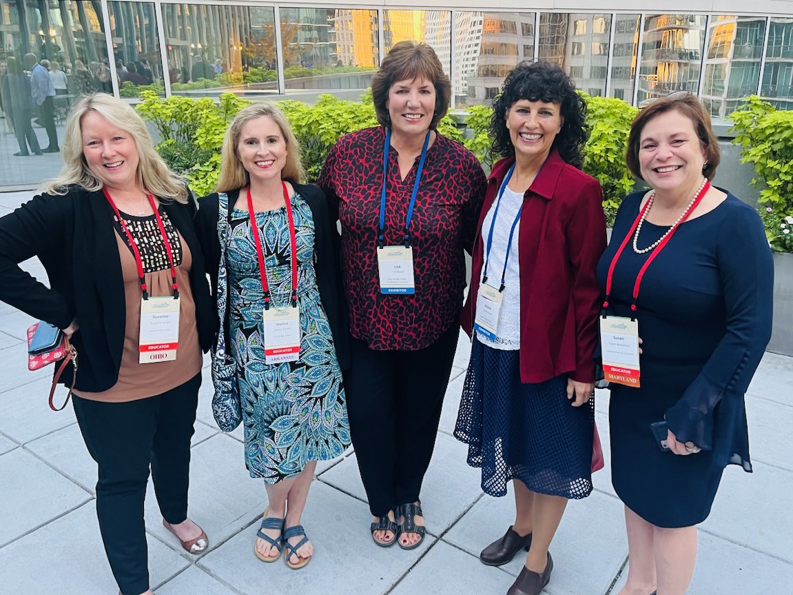 Thank you @NatlJumpStart for bringing us all together! Take Charge Today National Master Educators rock! #JumpStartNEC