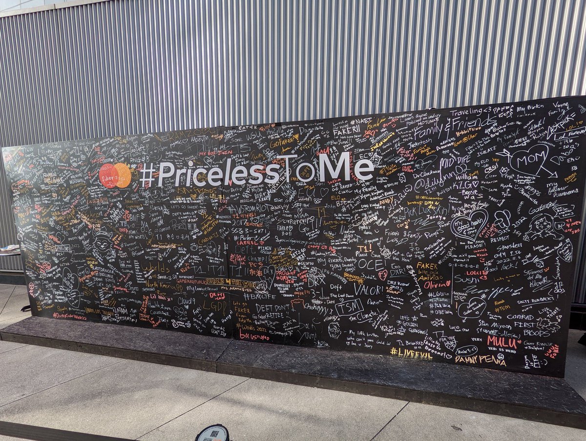 deapps's tweet photo. OnePlus, Mastercard (saw both #LIVEVIL & Danny Pentakill on there) 3/8 https://t.co/fTOXn33y2g