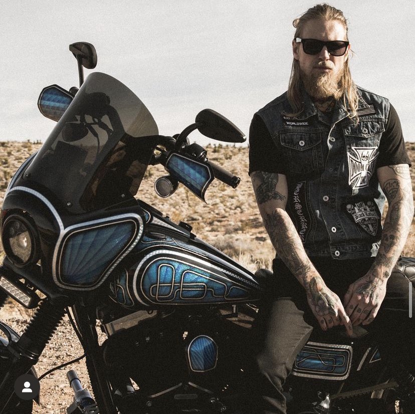 Axel fucking Teller 

“I’ll shoot first and ask questions later.” 

Devils advocate

Serious writers only