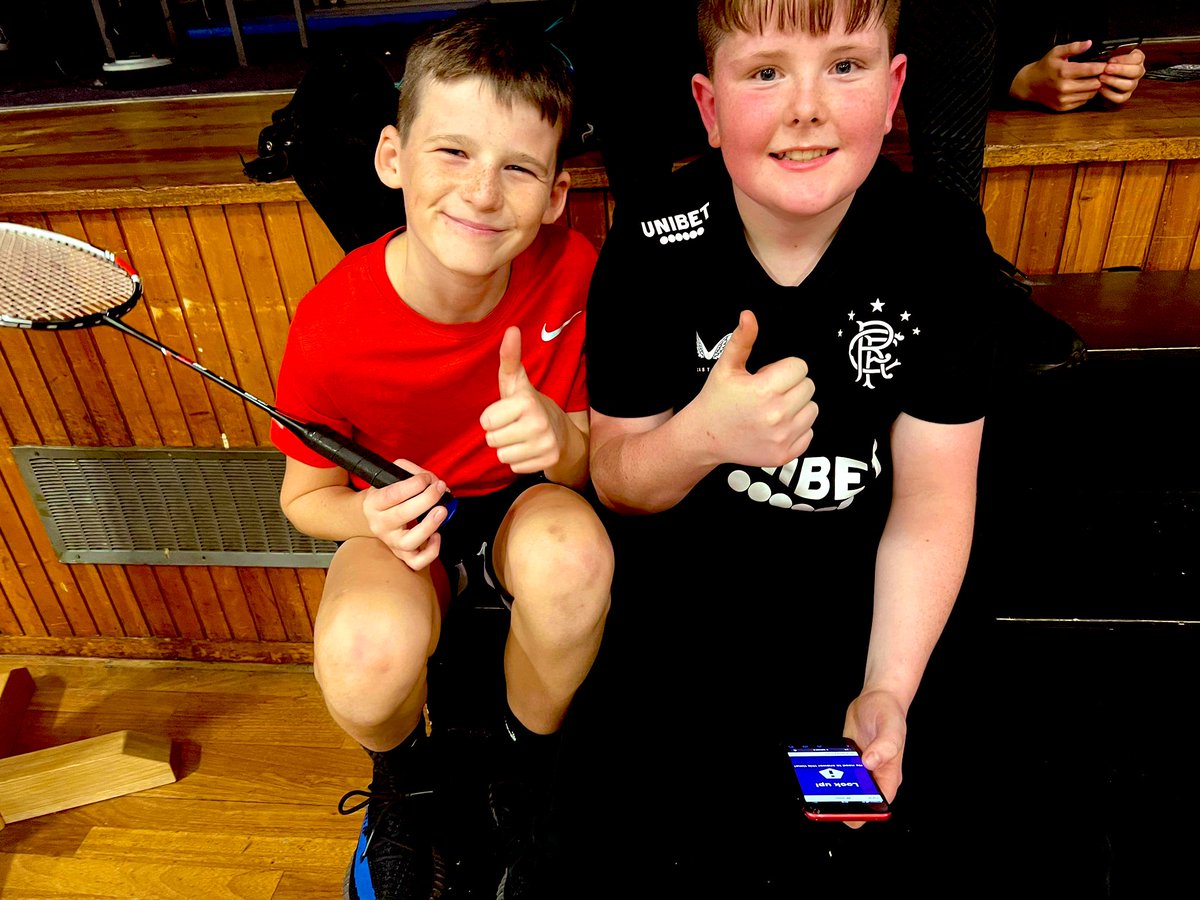 GYIP1994's tweet photo. 🎇 Boom 🎆

Tonight at Govan High The y/p took part in GYIP’s Bonfire Night Safety on Kahoot!🔥📱⚠️ learning of being safe and the impact on emergency services🚨&amp; First Aid 

The young people also got involved with Badminton🏸, Futsal⚽️ &amp; PS5(FIFA23) - Thanks To @TNLComFundScot https://t.co/Y7QH8nCP7Y