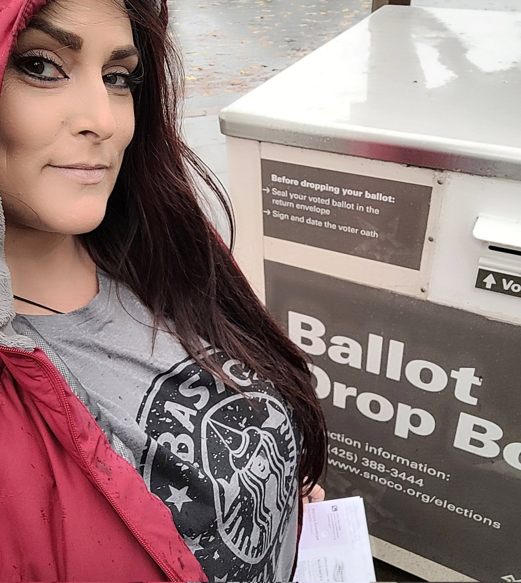 Did you vote? ✔️ #VoteBlueForDemocracy #VoteBlueToProtectYourRights #VeteransVoteBlue