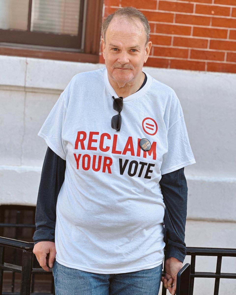 urbanleaguegphl's tweet photo. Are you ready to #reclaimyourvote ?!
With November 8th right around the corner, itโs time to make sure your vote and #yourvoice are heard! ๐ณ We spent our Friday making sure people were registered to vote because it's almost time for us to get to the polls!
#votephilly https://t.co/Eym2vxfndx