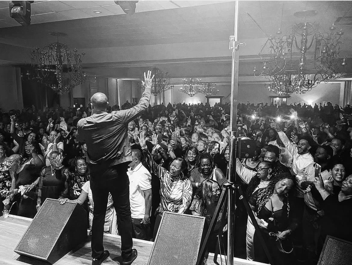 laincpromo's tweet photo. Doug E. Fresh All Black Affair GHOE 2022. Doug E. Fresh  showed up and showed out. Some people promise celebrities, Adolph R. Shiver delivers…. https://t.co/MrXLwuhU9O