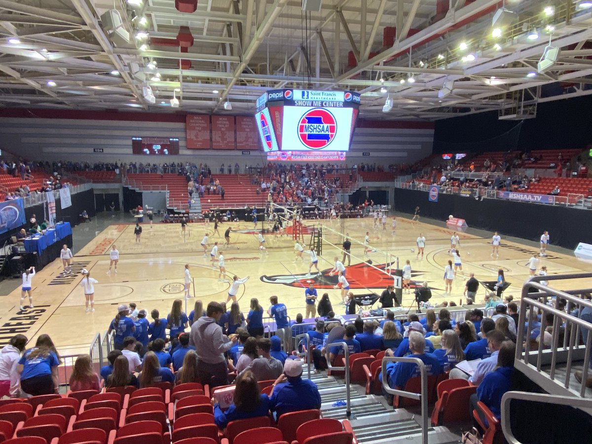 Alex Rouggly tweet media