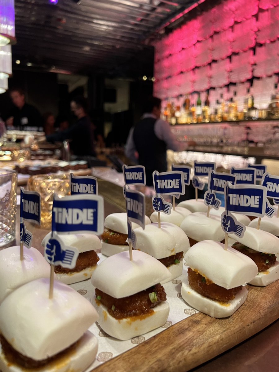 FTW Ventures (@ftwvc) on Twitter photo It was our pleasure to host the creme de la Creme of Women Founders in Food & Ag Tech at the 1880 club in Singapore last week alongside @FoodBytes <a href="/gullspangvc/">Gullspång Invest</a> <a href="/WeAreLDC/">Louis Dreyfus Company</a> <a href="/CooleyLLP/">Cooley LLP</a> #ThaiWahVentures #trirec It was our pleasure to host the creme de la Creme of Women Founders in Food & Ag Tech at the 1880 club in Singapore last week alongside @FoodBytes <a href="/gullspangvc/">Gullspång Invest</a> <a href="/WeAreLDC/">Louis Dreyfus Company</a> <a href="/CooleyLLP/">Cooley LLP</a> #ThaiWahVentures #trirec