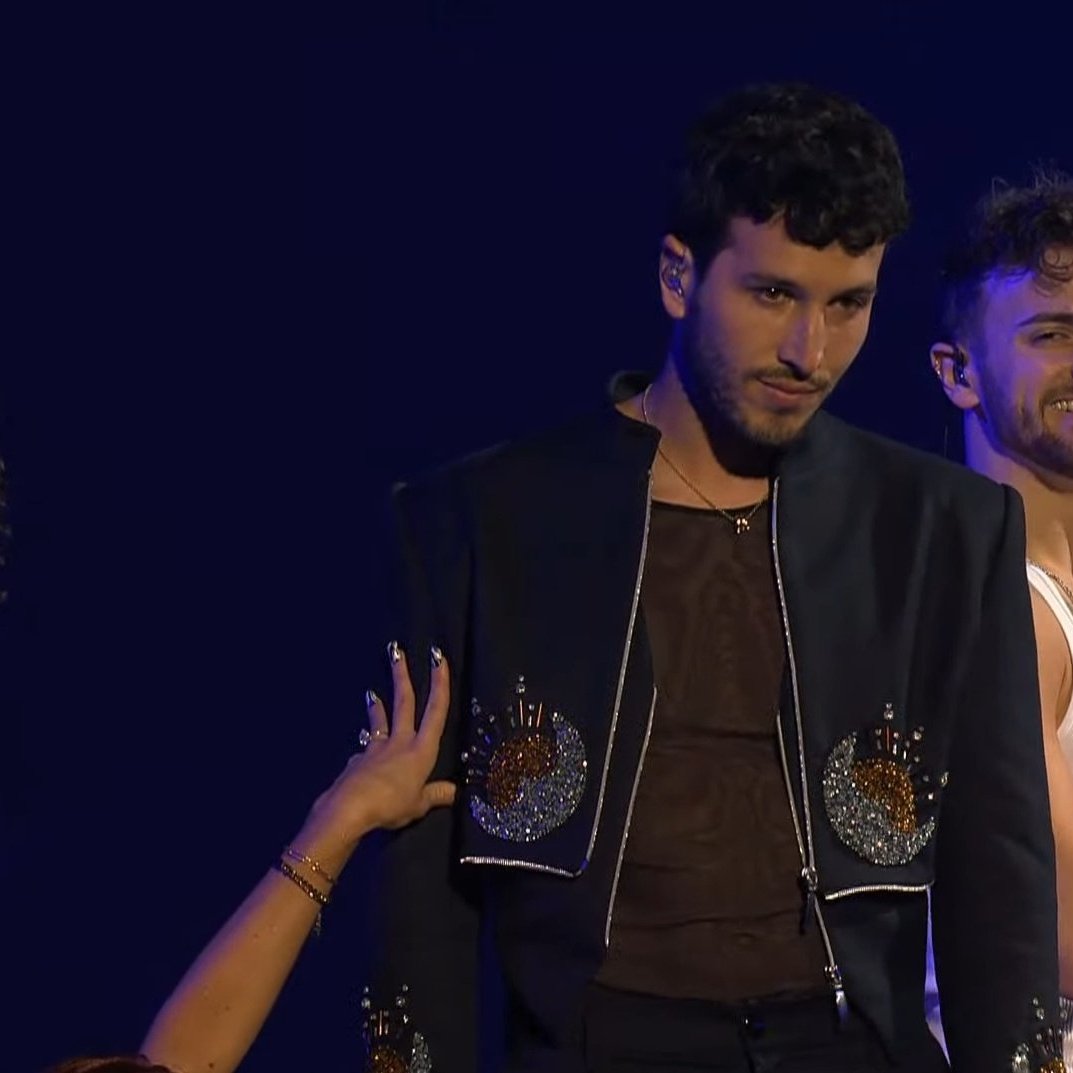 LauraSalz16's tweet image. #Basicamente 🌟✨💫

       es indisctiblemente #ElRey    👑

   Vienen #Elvis y #Sebitas ❤️‍🔥❤️‍🔥❤️‍🔥❤️‍🔥