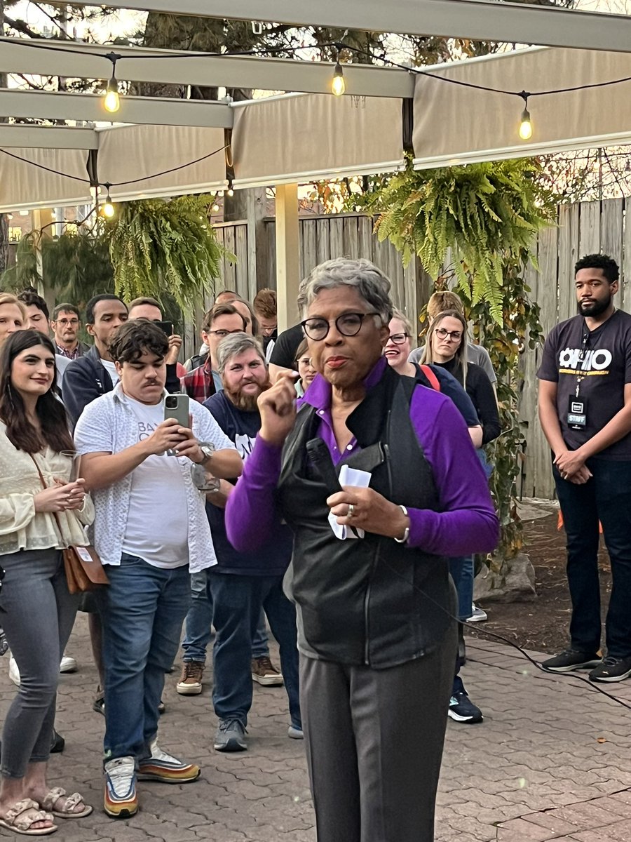 Chelsea Clark tweet media