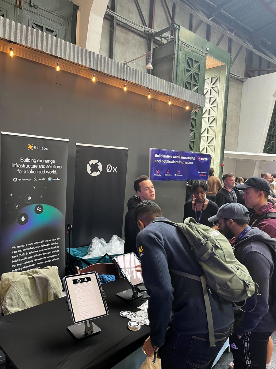 0xProject's tweet photo. 🌁 #ETHSanFrancisco has officially kicked off!

$10k in prizes will be up for grabs for the top projects building on 0x API. Come find us to chat about your idea. We can’t wait to meet all the builders! 🏗 https://t.co/CBIMX4GxBx