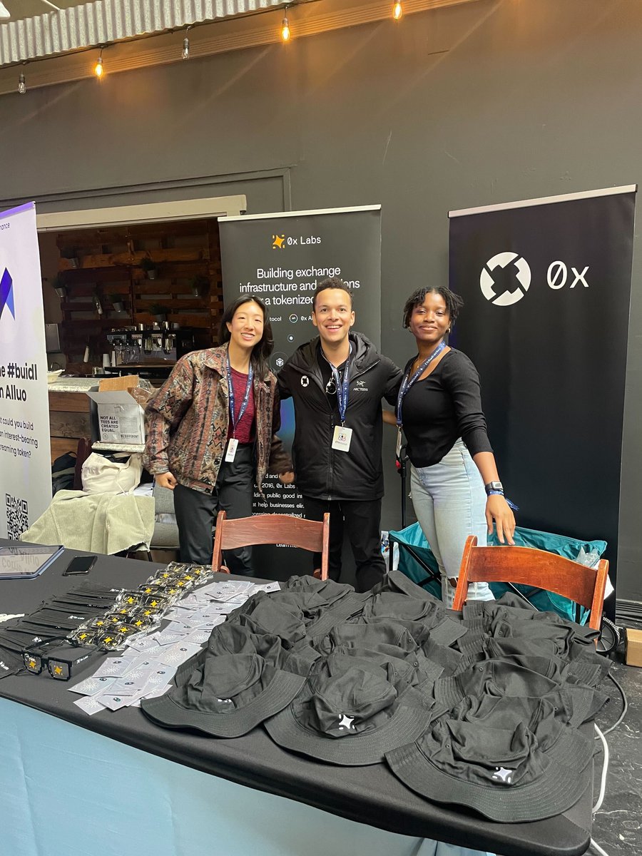 0xProject's tweet photo. 🌁 #ETHSanFrancisco has officially kicked off!

$10k in prizes will be up for grabs for the top projects building on 0x API. Come find us to chat about your idea. We can’t wait to meet all the builders! 🏗 https://t.co/CBIMX4GxBx