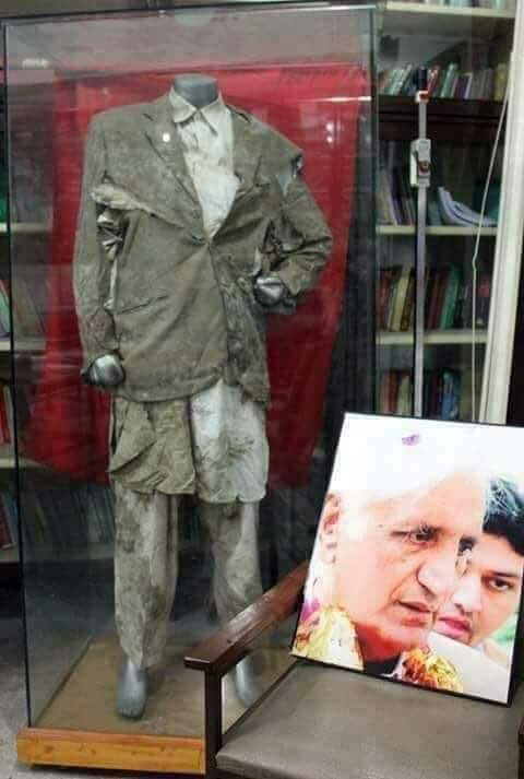 Iammohammad08's tweet photo. @AimalWali aoo da Bilour shahdat che mo zaan la frame kere de? https://t.co/J7Yn9Rqwxd