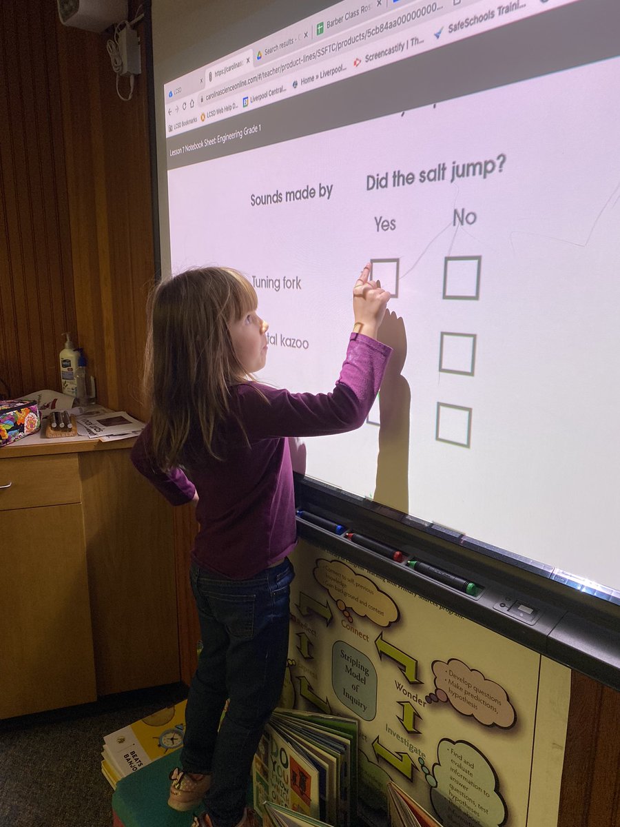 darcybarber17's tweet photo. @SmithsonianScie How Can You Send a Message using Sound? #makeitjump @hsilviaDDE @dziegler15 https://t.co/46LqjzTtGX
