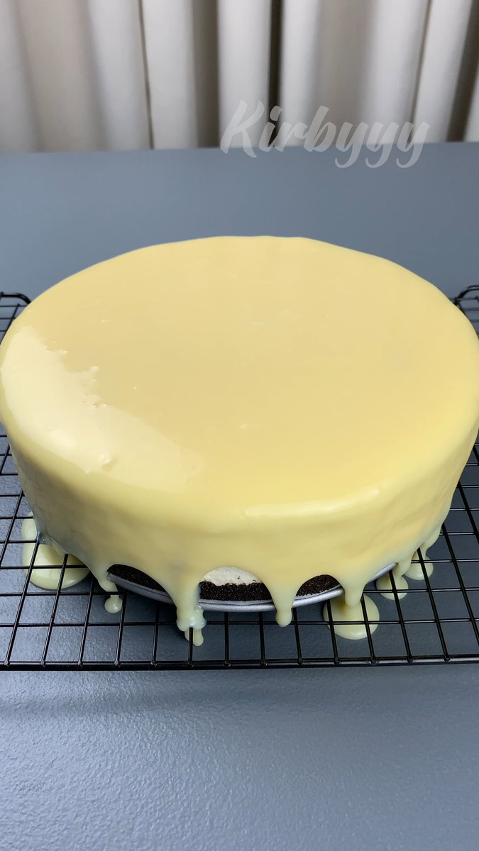 kirbyquimado's tweet photo. no bake white chocolate cookie cheesecake! https://t.co/BcGmVdgNbu