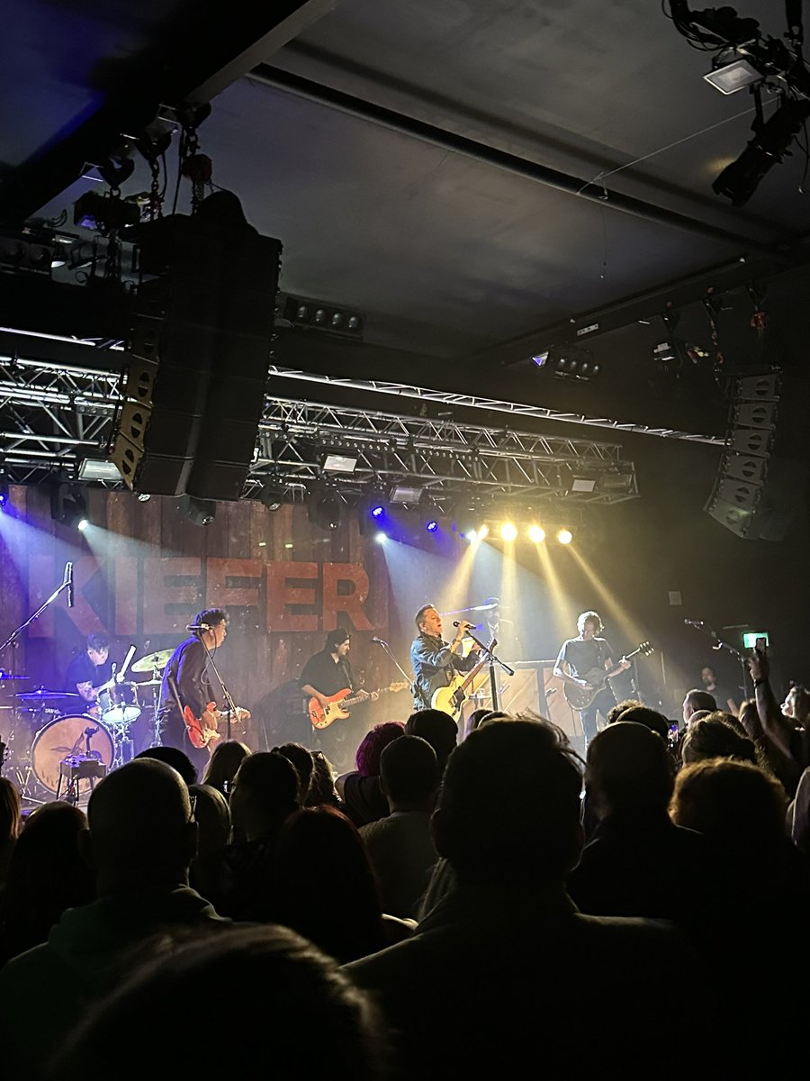 Thank you <a href="/RealKiefer/">Kiefer Sutherland</a> that was an awesome set and great to see you all again 😎