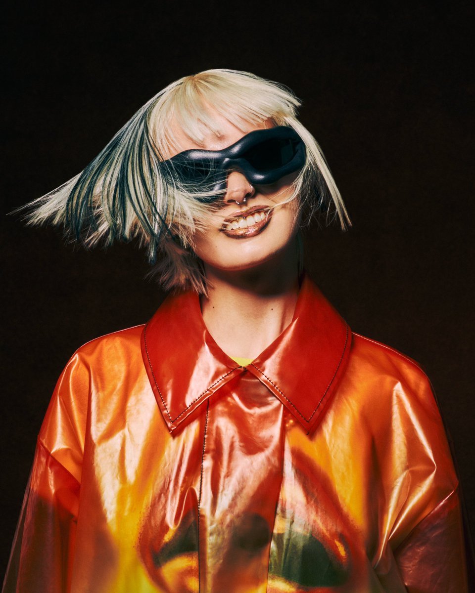 willbeach__'s tweet image. Photographed a personal project with Rubi Ward // Part 1 #backinthestudio