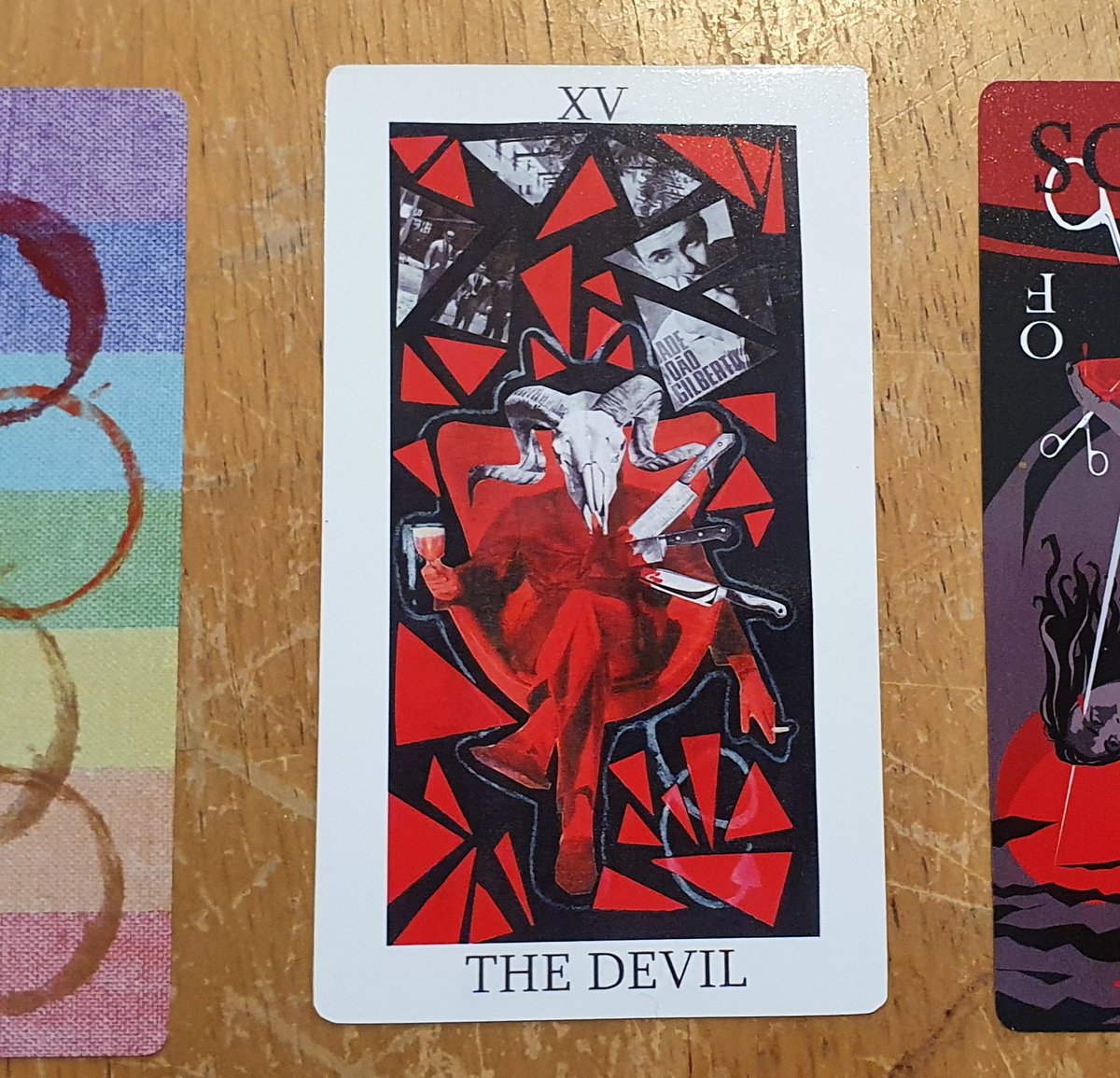 Look. Hear me out.
I know I say that tarot is just for introspection & it's not magic. Even if I DID think there was magic I wouldn't expect it from a randomly generated Apex tweet BUT I did draw the Devil as the current part of today's draw & it has me feeling superstitious... https://t.co/jhoovbo8n7 https://t.co/8lHrIdtl3t