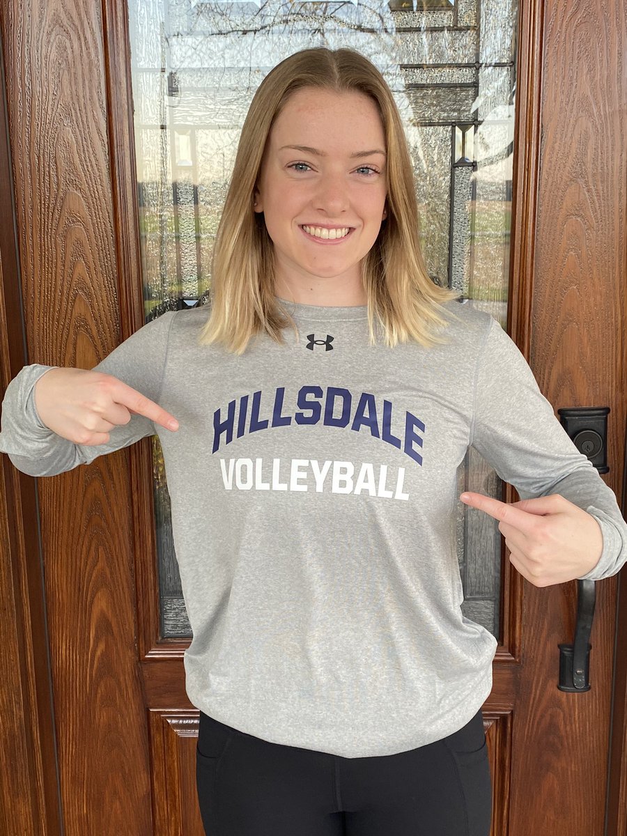 ByrumElla's tweet photo. So excited to be a Charger!! 💙🤍@circlecityvbc @CCVBCrecruit https://t.co/GK6DCuKiS2