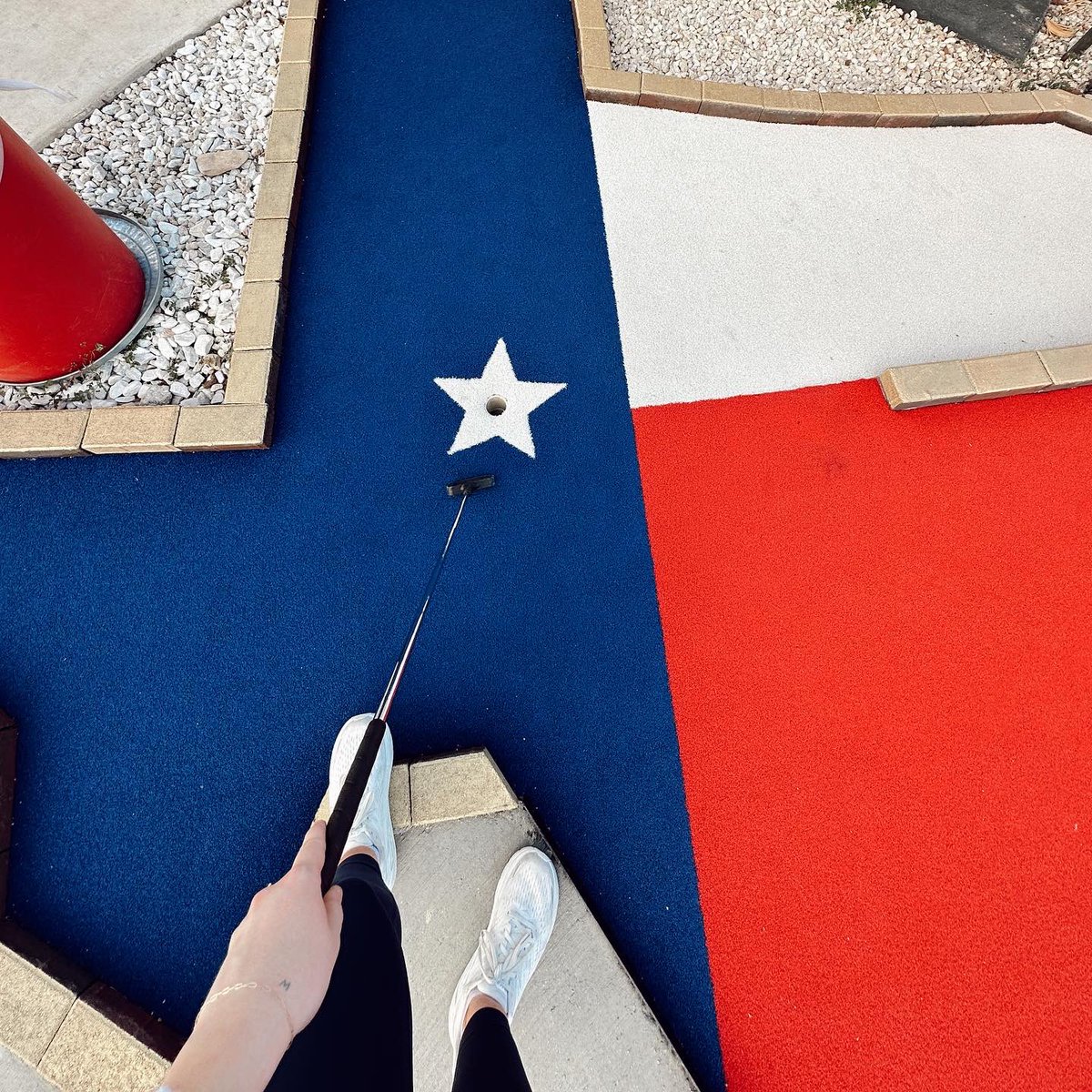 TexasStateCEO's tweet photo. Had a great time at our Putt Pub social with ITSA! https://t.co/KVwS3Qwx2R