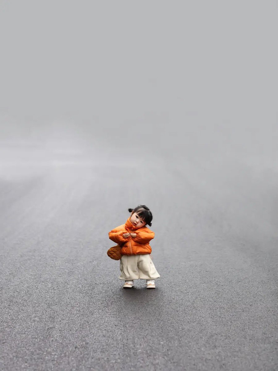 InsiderMix1's tweet image. اصغر عارضة ازياء تراها 💗