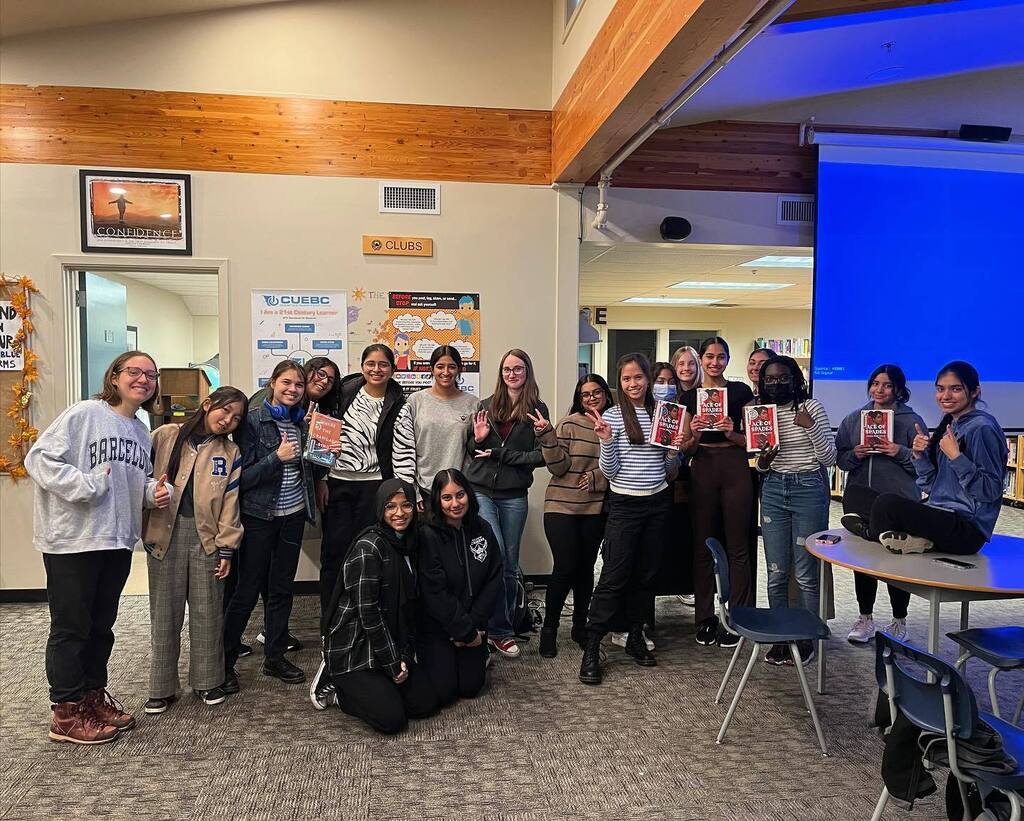 instagr.am/p/Ckjwma1P8tc/ We have a Delview Book Club! Friday after school in the library. Great books, great chats! Join us! #bookclub #sd37