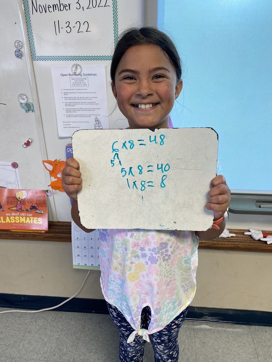 TaraMBarbour1's tweet photo. Ss are learning to find the strategy that works best for them when solving multiplication equations. They are also learning that there’s more than one way to solve a multiplication problem. @jcschoolselemed #thorpegordon https://t.co/AzxlUCOe8M