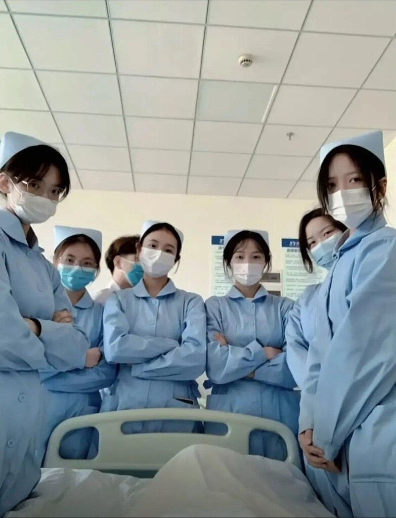 早🦆，你醒啦🤤