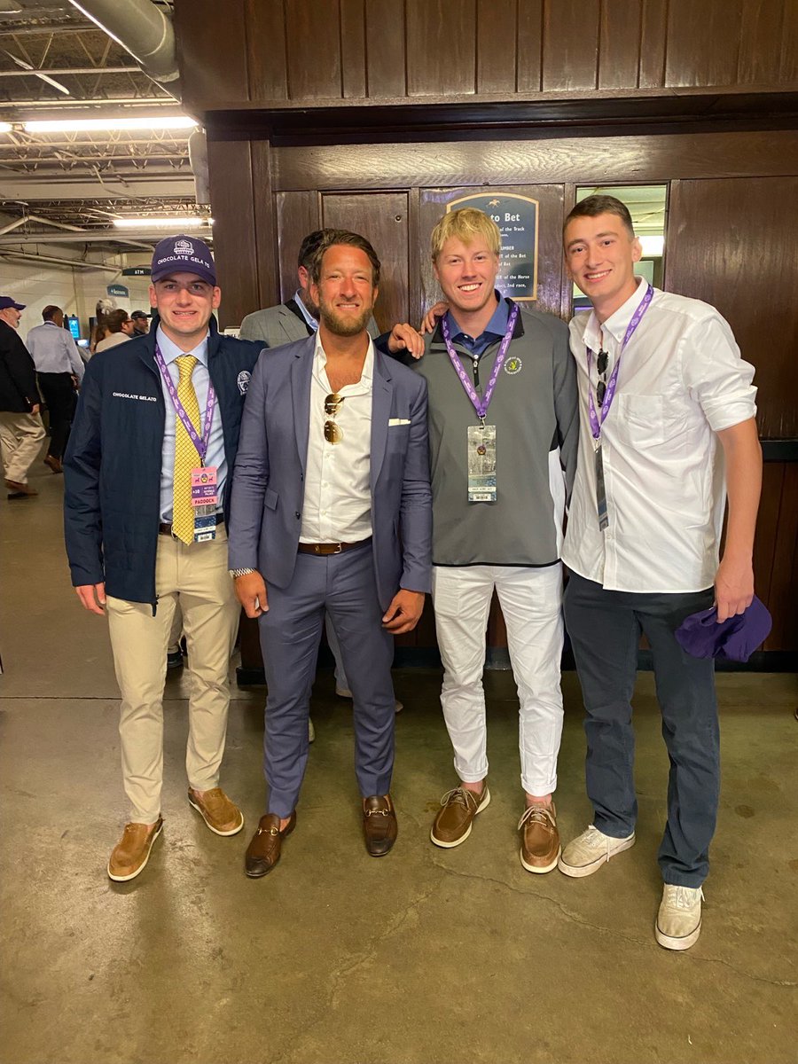 Some of the best handicappers at today’s ⁦@BreedersCup⁩ ⁦@stoolpresidente⁩ ⁦@Colbertd09⁩ ⁦