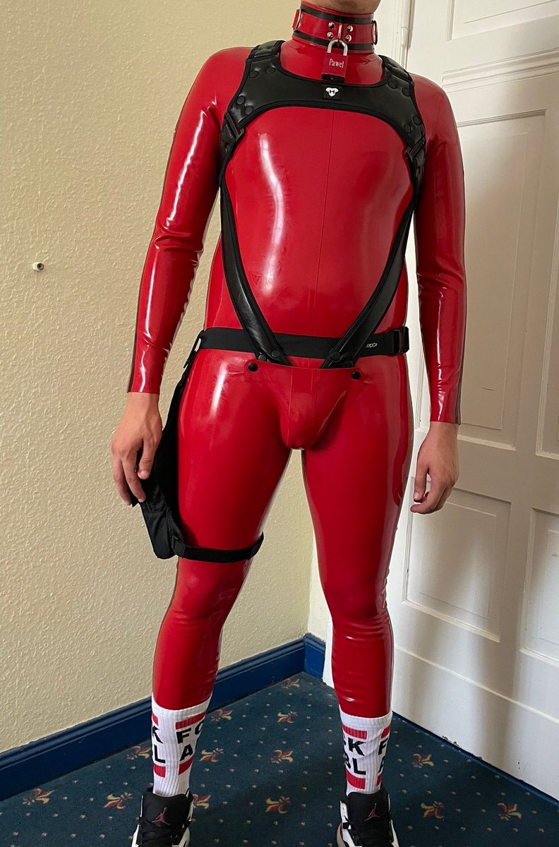 Pls. can u help me too get out 🥵🤤
Yeahhh i mean YOU 😏