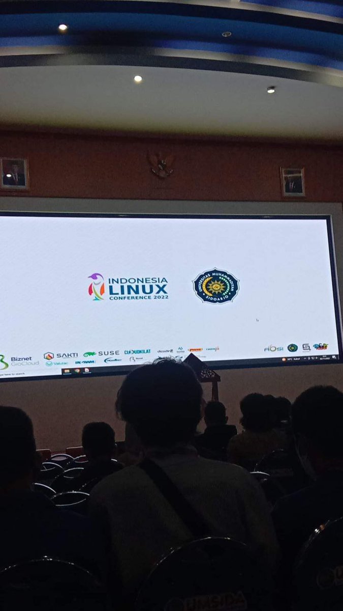 Linux Conference tapi pake Windows *eh