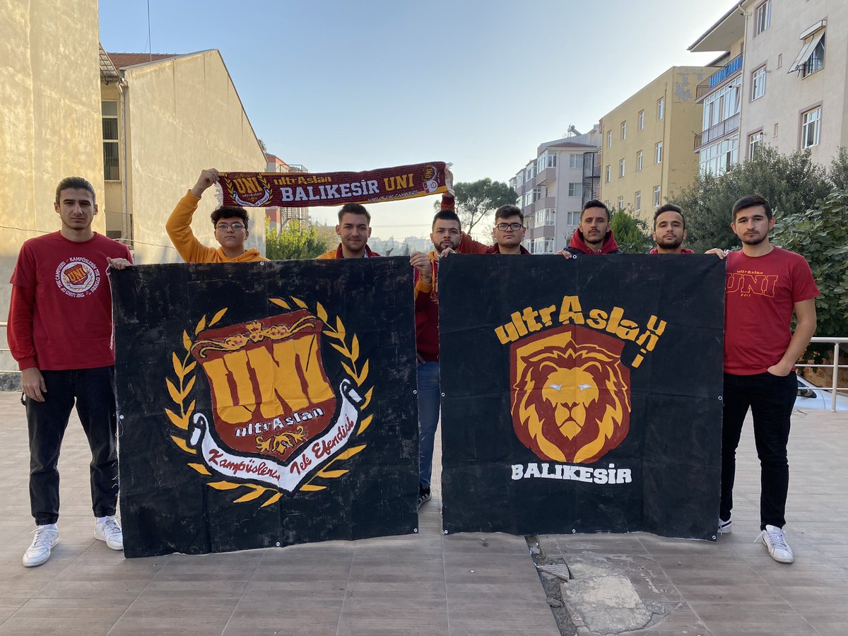 Galatasaray’ımızı beşiktaş maçında yalnız bırakmamak için İstanbul yolundayız! 

#ultrAslanUNI