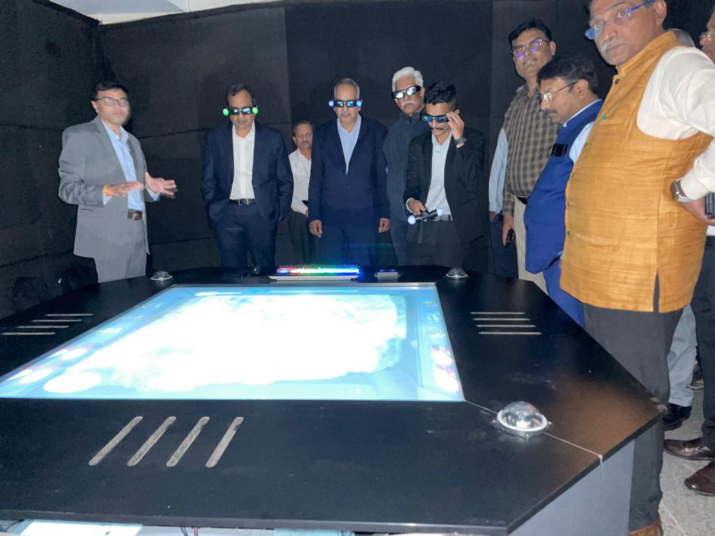 FuturotecL's tweet photo. It was used to showcase to the Shri Pramod Agrawal Hon. Chairman of Coal India at IIT (ISM) Dhanbad  - the plan of development for the Mining and the key features and facilities being developed.

#khanan22 #mining #tech #3DHologram #immersiveexperience #makeinindia https://t.co/r1GZQYYR7Z