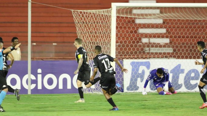 FgxFCOSXgAEnarU?format=jpg&name=small