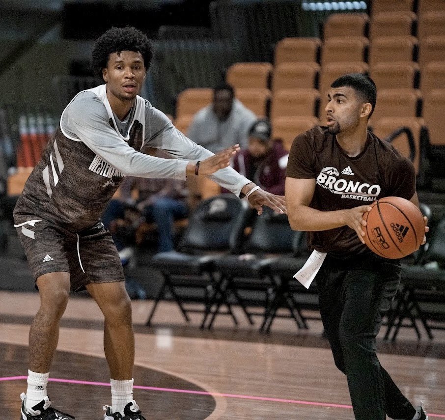 When God places a vision on your heart, Honor each day in pursuit to answer His call 💛 #TimeStamp #BroncosBasketball #BELIEVE