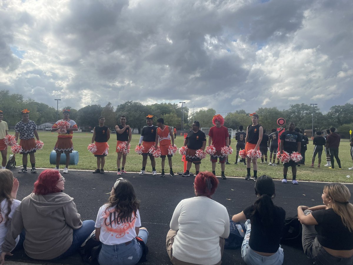 Go Powder Puff Boys!✨#JROTC #scarboroughhighschool #jrotc #football #cheerleaders