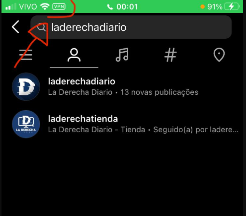 laderechadiario's tweet photo. 🇧🇷 | Desaparecida en democracia: Por orden del TSE, Instagram esconde la cuenta de @laderechadiario para quienes acceden desde Brasil. 

Solo aparece una cuenta secundaria que promocionaba la tienda de ropa del diario. En la segunda foto, con VPN afuera de Brasil, sí aparece. https://t.co/7VZBJqFKxC
