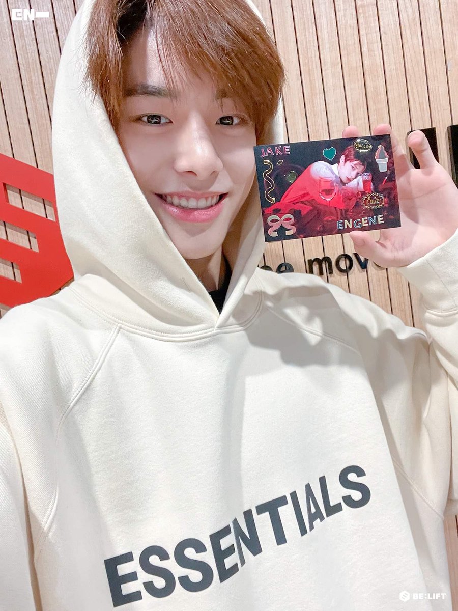 1515heejake's tweet image. heejake of the day! 😓