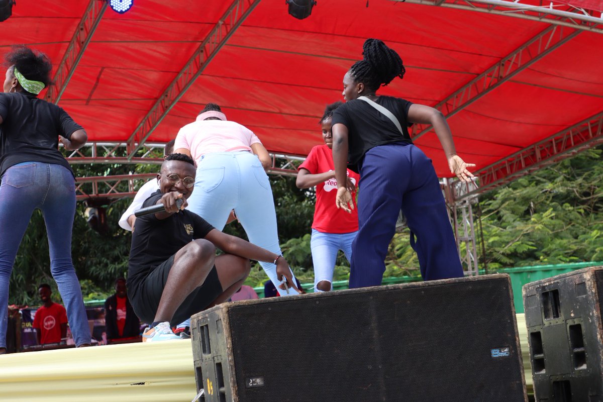 MoRadioKE's tweet photo. Let's mix it up on the #MoMixMatch Every Saturday from 6am-10am with @mainmanrio himuselifuππͺπ
Hapa tunacheza ngoma zote,muhimu tu uweke request yako kwa 23440.
Hebu niambie umeamkaje popote ulipo?
#MoMixMatch#moradioke #WeAreInCharge https://t.co/sr3W0GJLCI