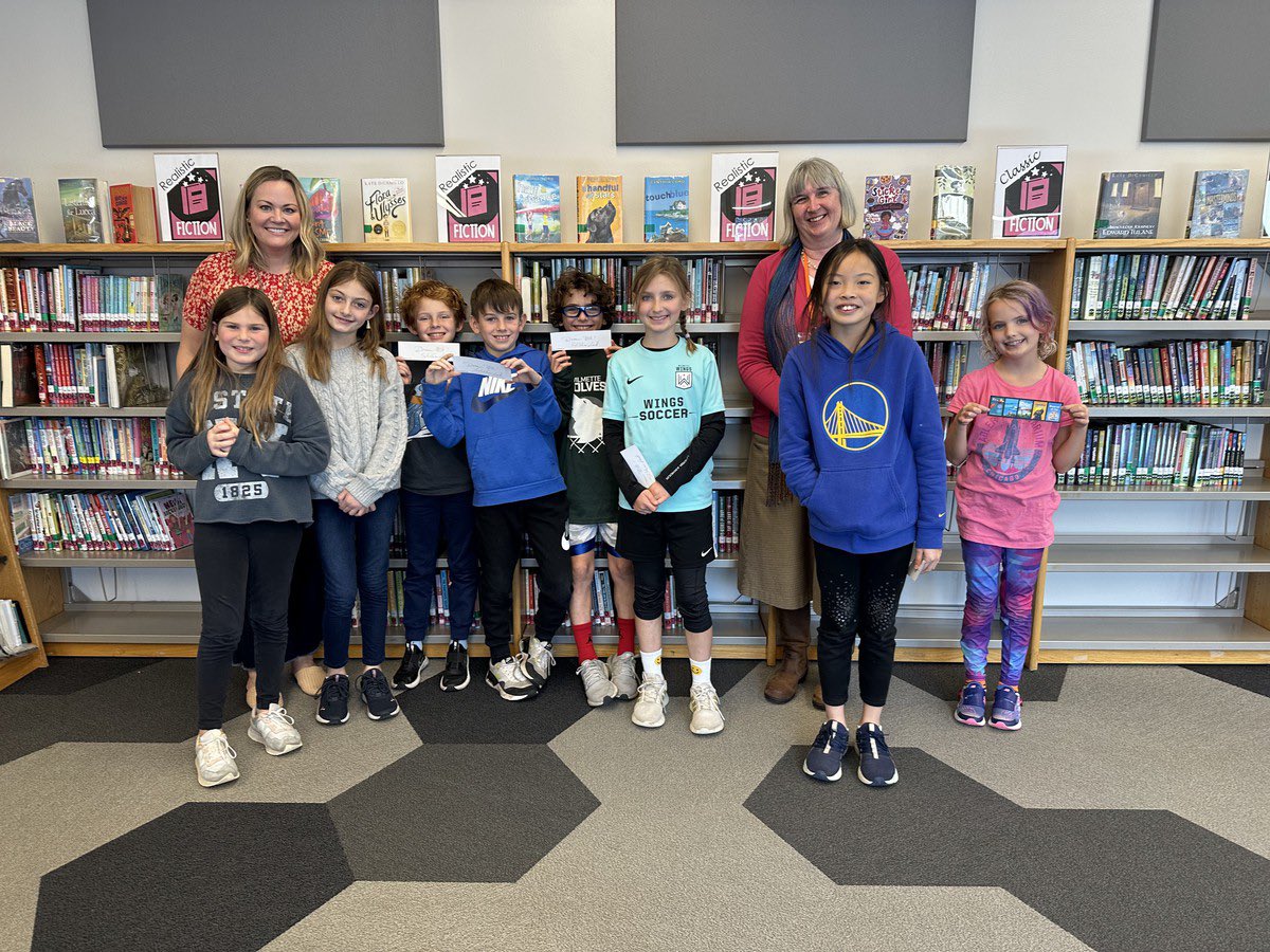 Newbery book award winning author, Cynthia Lord visited us this week! She shared how she became interested in reading &amp; writing and that there are 4 main steps to publishing books: Read, Write, Learn, &amp; Dream. Thank you to our PTA for this inspirational enrichment! #centralfoxes