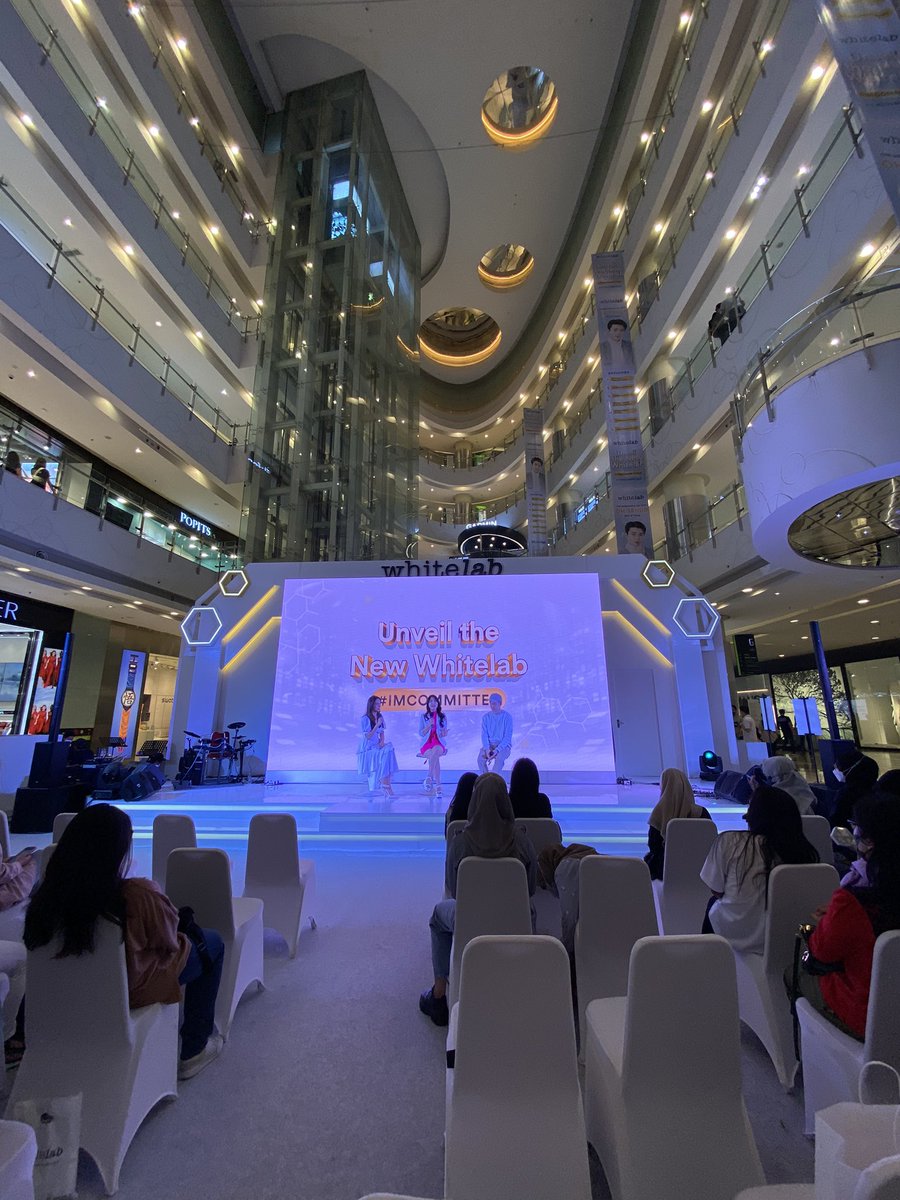 whitelab_id's tweet photo. Beauty Talkshow about Skincare Trend 2023 with dr. Irene Sienatra & kak Eric SkinOppa💕
Keren nih pembahasannya!✨
#CerahMaksimalTanpaBatas #ImCommited #Whitelab #WhitelabID https://t.co/BKGm6W5QT3