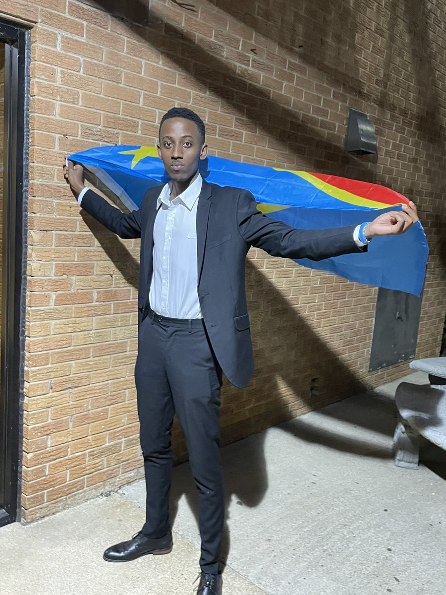 EnockNgoga's tweet photo. je suis congolais de père et de mère 😜🥰 suis fière d'être
Munyamulenge 🇨🇩 https://t.co/TUwo9fFjs8