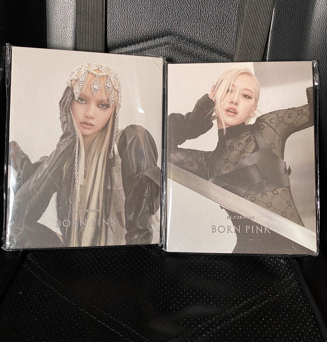 ellemarvee's tweet photo. received my unsealed chaelisa digipacks in good condition. thank you so much @luvJISOOqt 🤗

#JSQTProofs https://t.co/YOJqdfJj6O