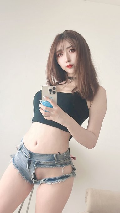 コスプレイヤー桃色れくのTwitter画像25