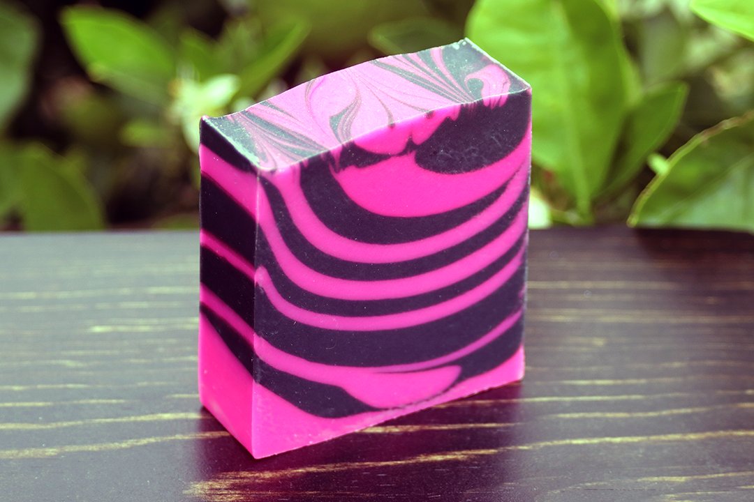 Blue Wave Soap { Lili } tweet media