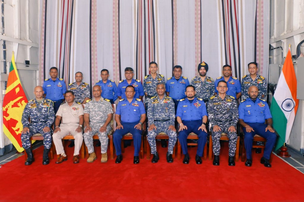 IndiainSL's tweet photo. Fruitful discussions on matters of common concern and effective surveillance between 🇮🇳and🇱🇰 at the 32nd International Maritime Boundary Line Meeting held onboard SLNS Sayura yesterday.(1/2) https://t.co/KOROg96VHu