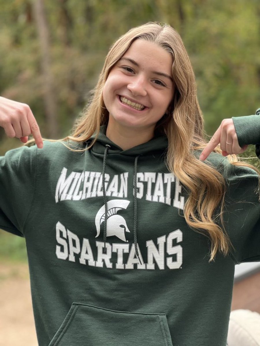 EMacG14's tweet image. Wishing @Kenzie_Wright23 the very best at today’s @MHSAA XC State Finals. You’ve already proven you are the GOAT from Highlander Nation. Now, just go out and enjoy this incredible experience you’ve earned. So proud of you. @HIGHLANDERTFXC @HowellAthletics #OneHowell