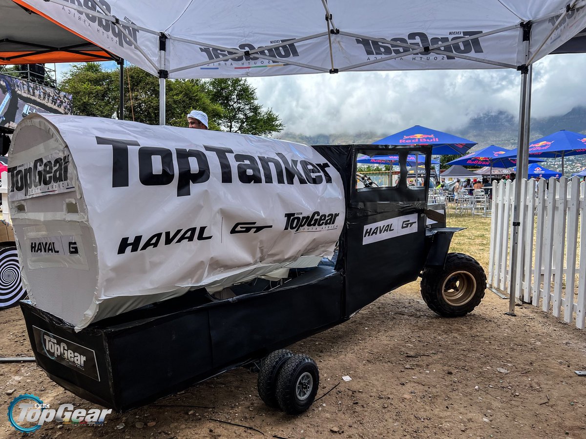 topgearmagsa's tweet photo. Team #TopGearSA and our TopTanker have arrived at #RedBullBoxCartRace!
Let the fun begin 🤓⛽️ https://t.co/fLgAAlKIvr